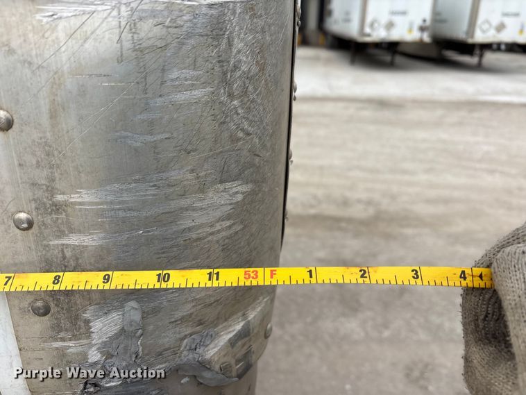 image for item FG1108 2013 Strick dry van trailer