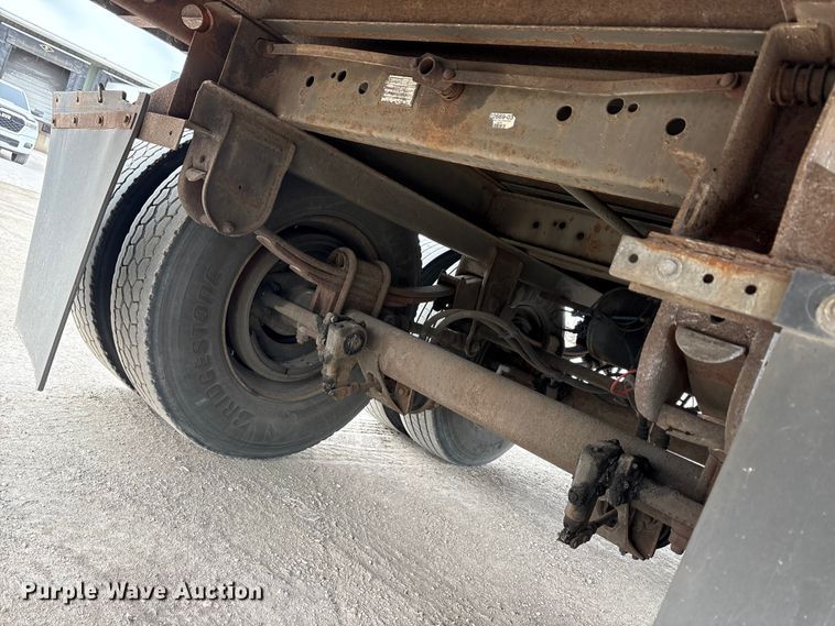 image for item FG1108 2013 Strick dry van trailer