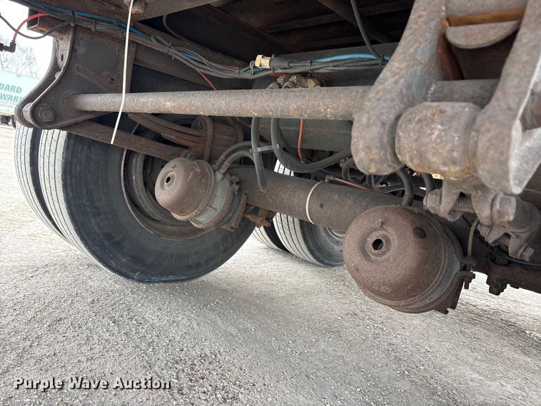 image for item FG1108 2013 Strick dry van trailer