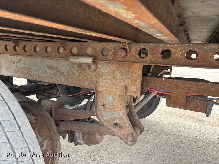 image for item FG1109 2013 Strick dry van trailer