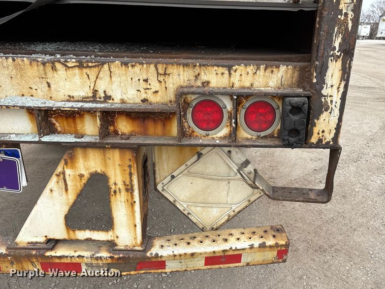 image for item FG1109 2013 Strick dry van trailer