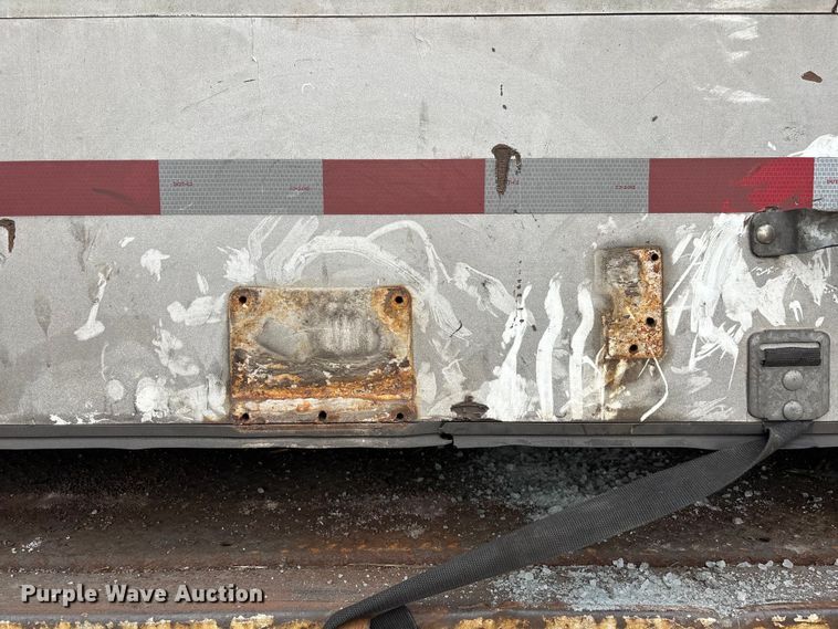 image for item FG1109 2013 Strick dry van trailer