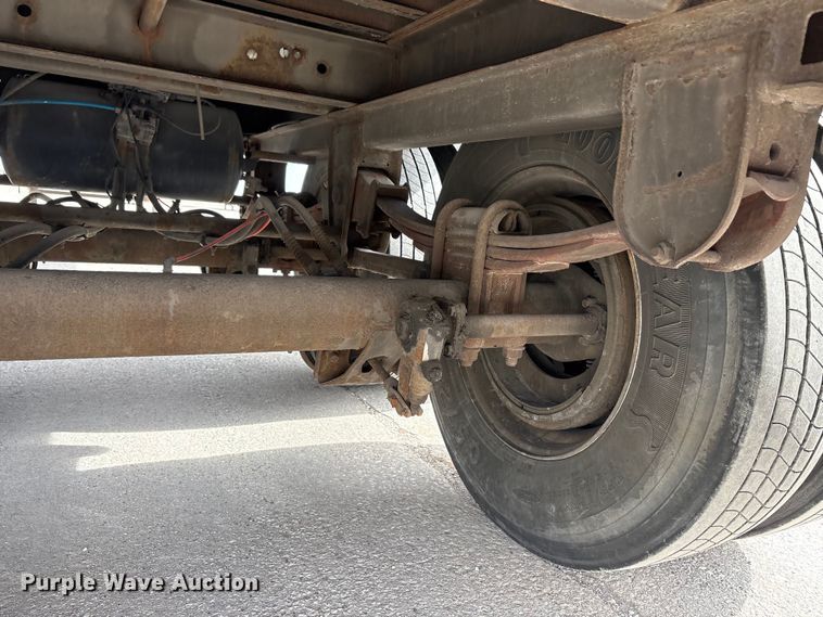 image for item FG1110 2013 Strick dry van trailer