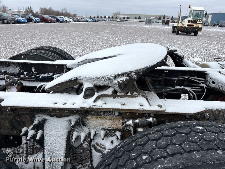 image for item FG1112 2017 Freightliner Cascadia 125 semi truck