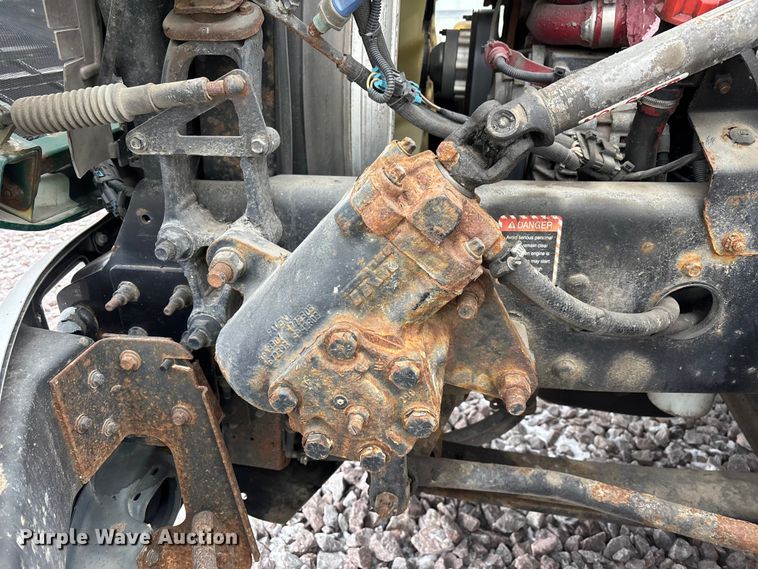 image for item FG1113 2016 Mack CXU613 semi truck