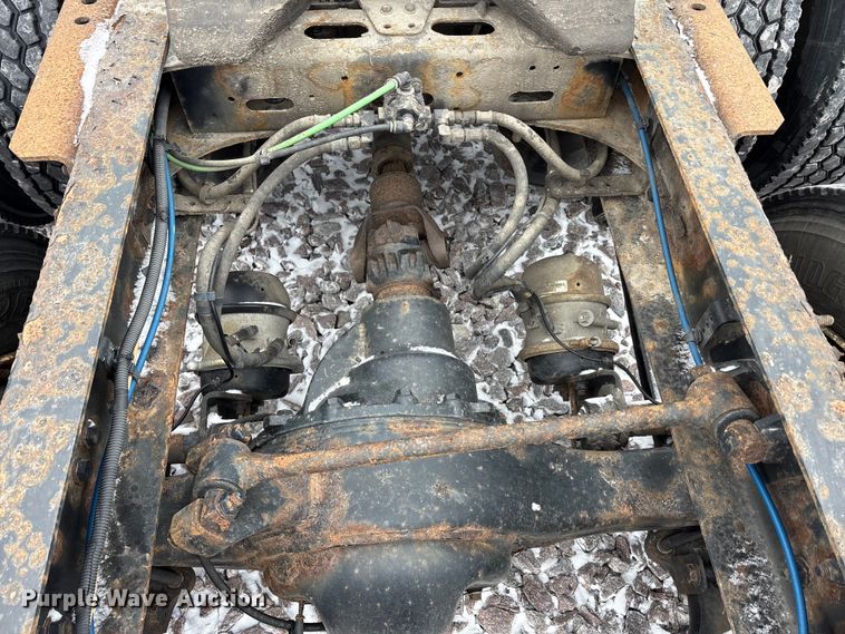 image for item FG1114 2017 Freightliner Cascadia 125 semi truck