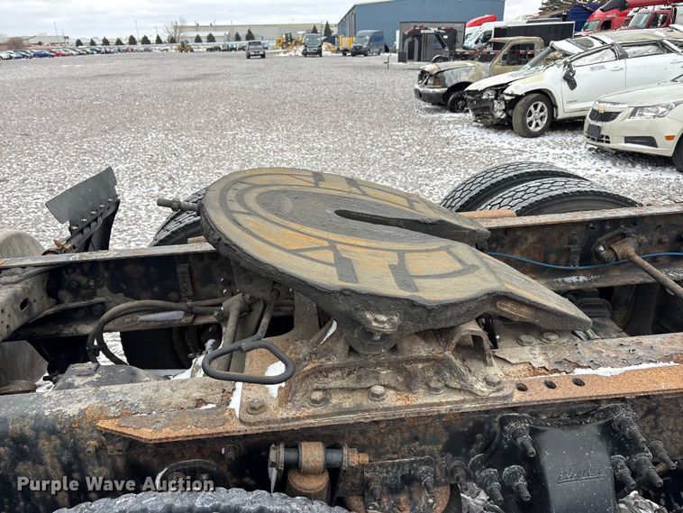 image for item FG1114 2017 Freightliner Cascadia 125 semi truck