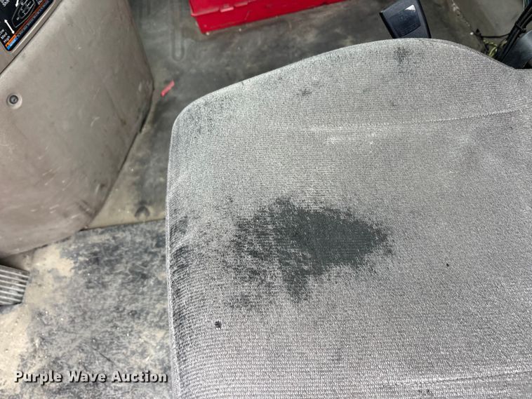 image for item FG1114 2017 Freightliner Cascadia 125 semi truck