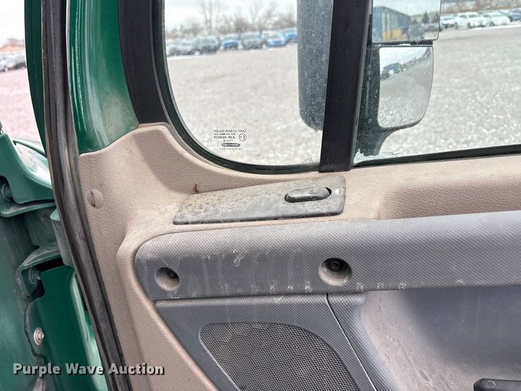 image for item FG1114 2017 Freightliner Cascadia 125 semi truck