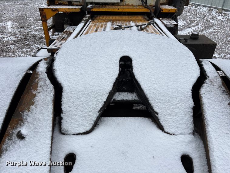 image for item FG1116 2013 Kalmar Ottawa yard truck