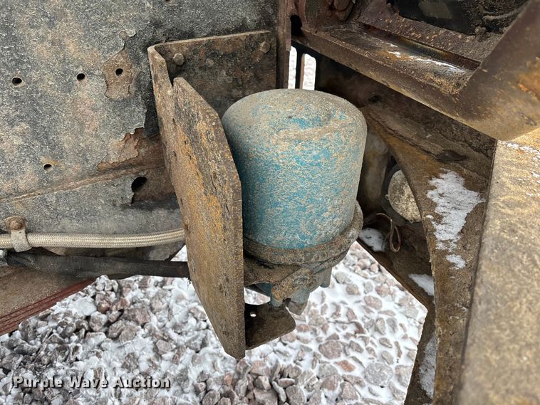 image for item FG1116 2013 Kalmar Ottawa yard truck