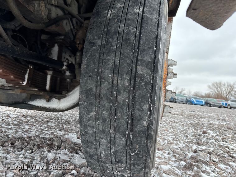 image for item FG1116 2013 Kalmar Ottawa yard truck