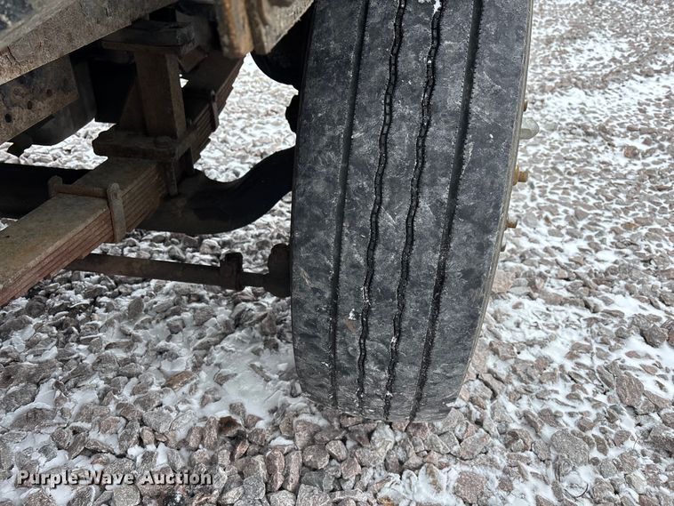 image for item FG1116 2013 Kalmar Ottawa yard truck