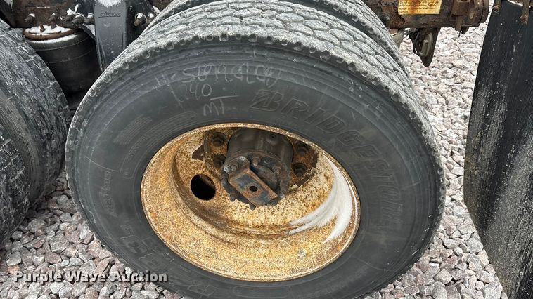 image for item FG1117 2017 Freightliner Cascadia 125 semi truck