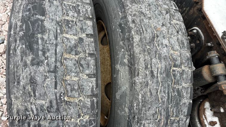 image for item FG1117 2017 Freightliner Cascadia 125 semi truck