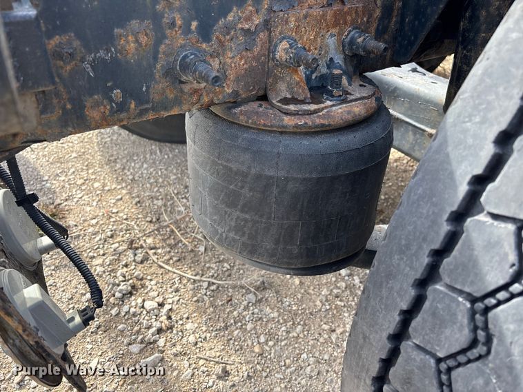 image for item FG1118 2017 Freightliner Cascadia 125 semi truck