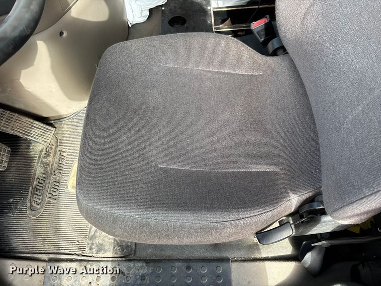 image for item FG1118 2017 Freightliner Cascadia 125 semi truck