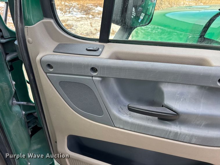 image for item FG1118 2017 Freightliner Cascadia 125 semi truck