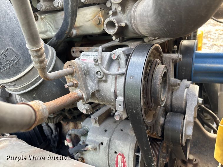 image for item FG1118 2017 Freightliner Cascadia 125 semi truck