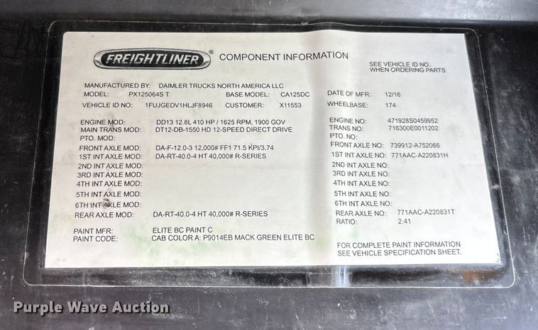 image for item FG1118 2017 Freightliner Cascadia 125 semi truck