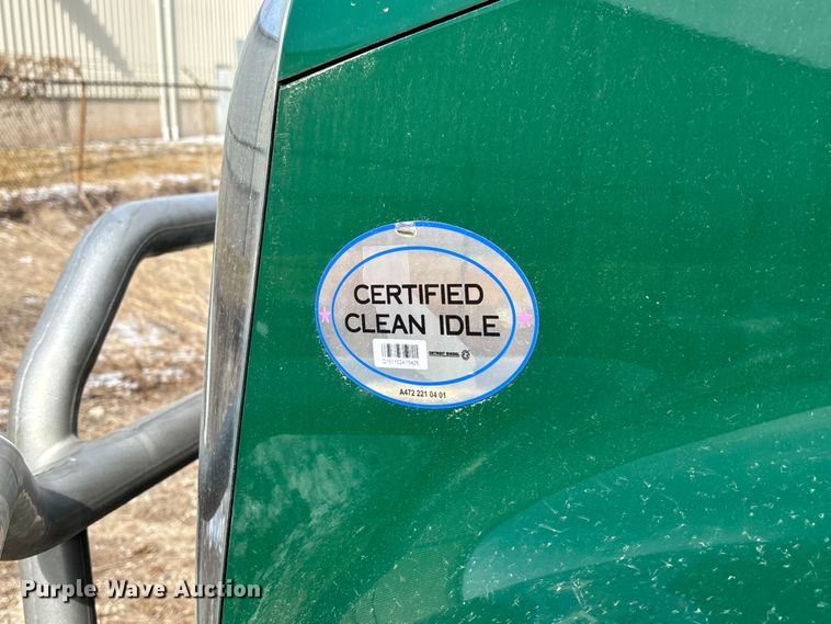 image for item FG1119 2017 Freightliner Cascadia 125 semi truck