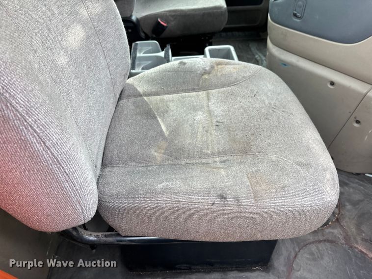 image for item FG1120 2017 Freightliner Cascadia 125 semi truck