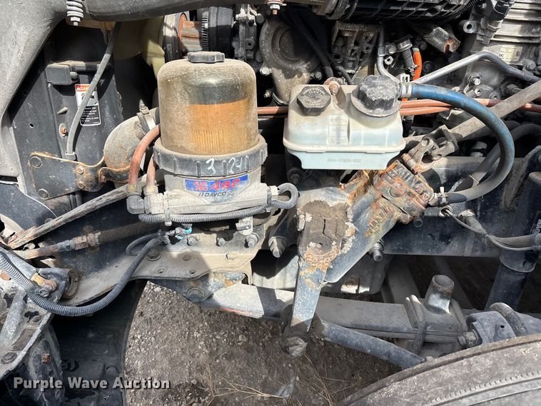 image for item FG1120 2017 Freightliner Cascadia 125 semi truck