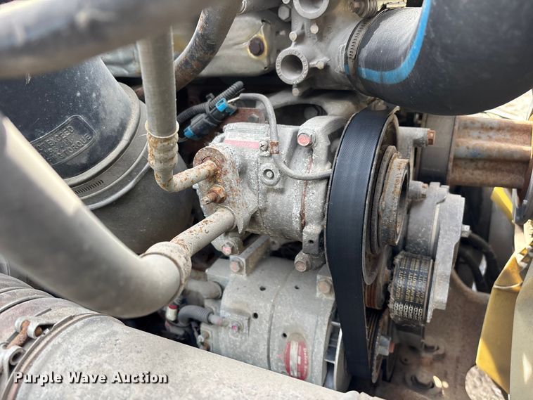 image for item FG1120 2017 Freightliner Cascadia 125 semi truck