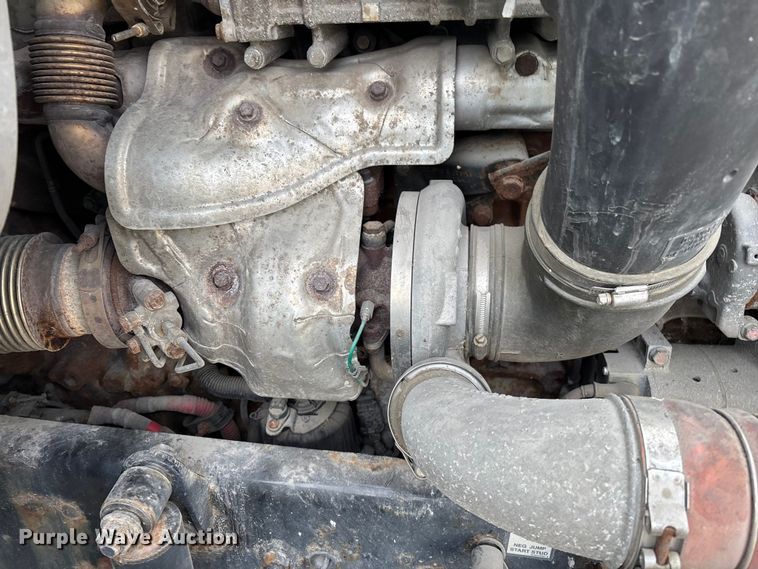 image for item FG1120 2017 Freightliner Cascadia 125 semi truck