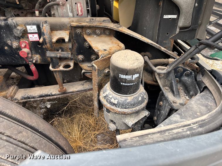 image for item FG1121 2017 Freightliner Cascadia 125 semi truck