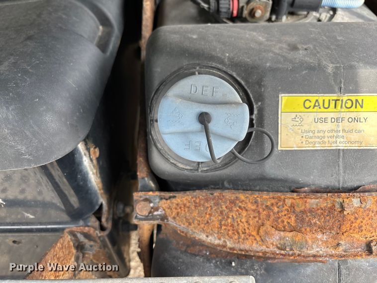 image for item FG1121 2017 Freightliner Cascadia 125 semi truck