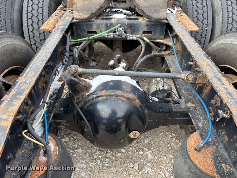 image for item FG1122 2017 Freightliner Cascadia 125 semi truck