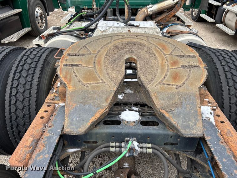 image for item FG1123 2017 Freightliner Cascadia 125 semi truck