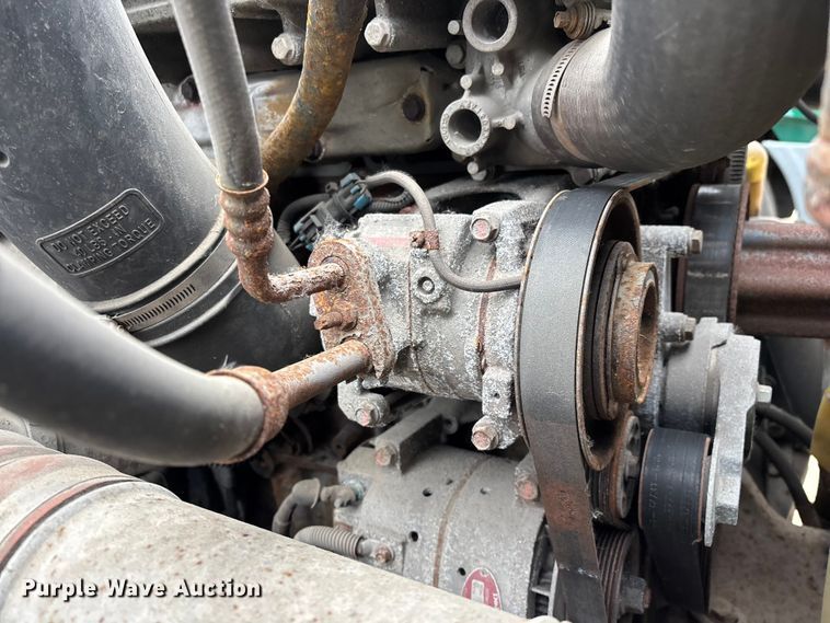 image for item FG1123 2017 Freightliner Cascadia 125 semi truck