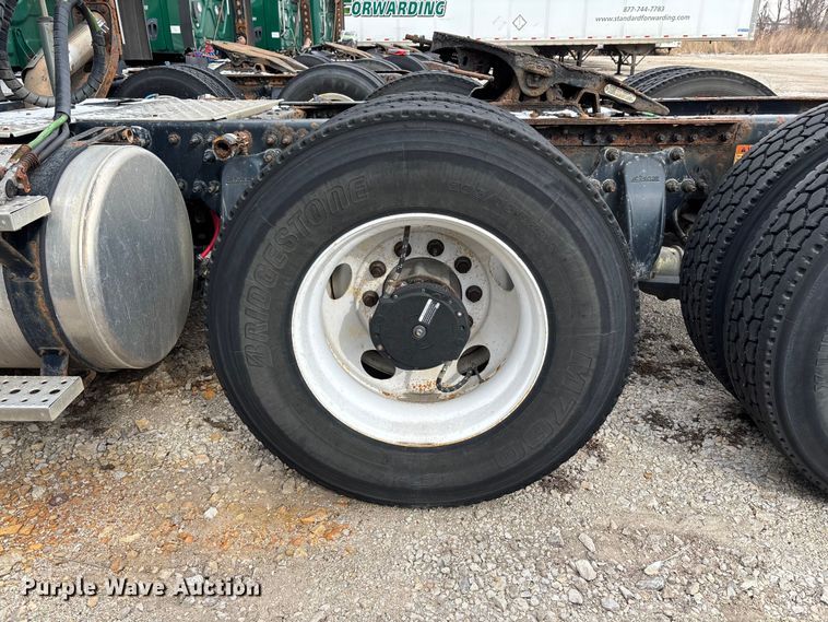 image for item FG1123 2017 Freightliner Cascadia 125 semi truck