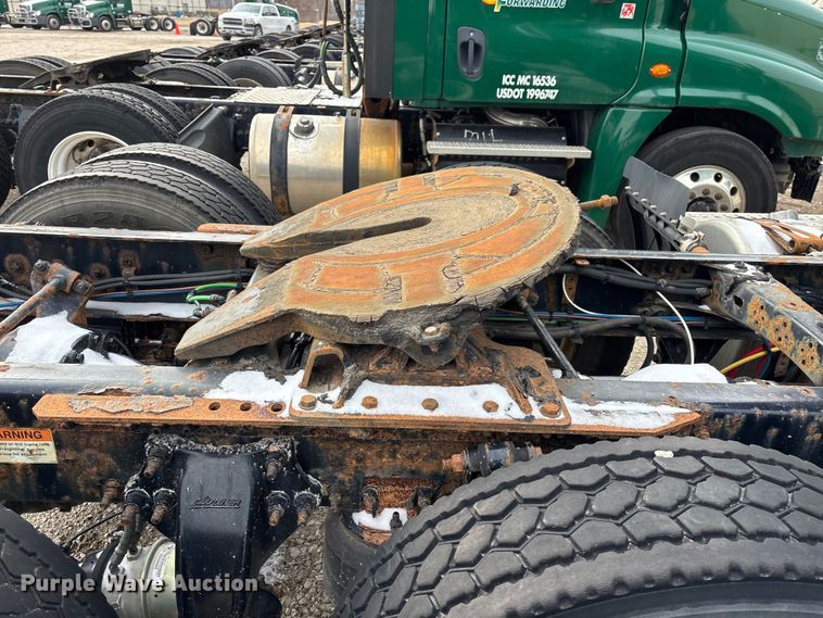 image for item FG1124 2017 Freightliner Cascadia 125 semi truck