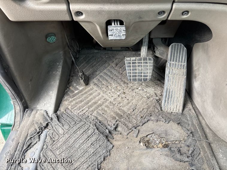 image for item FG1124 2017 Freightliner Cascadia 125 semi truck