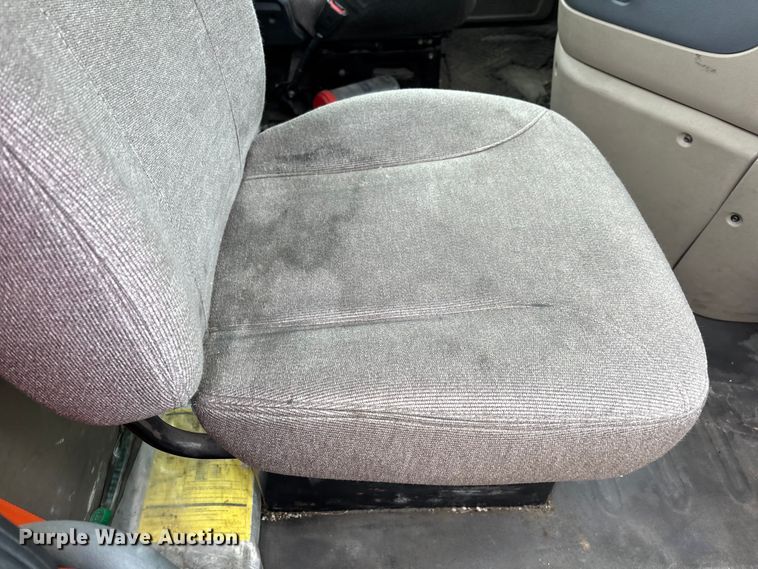 image for item FG1124 2017 Freightliner Cascadia 125 semi truck