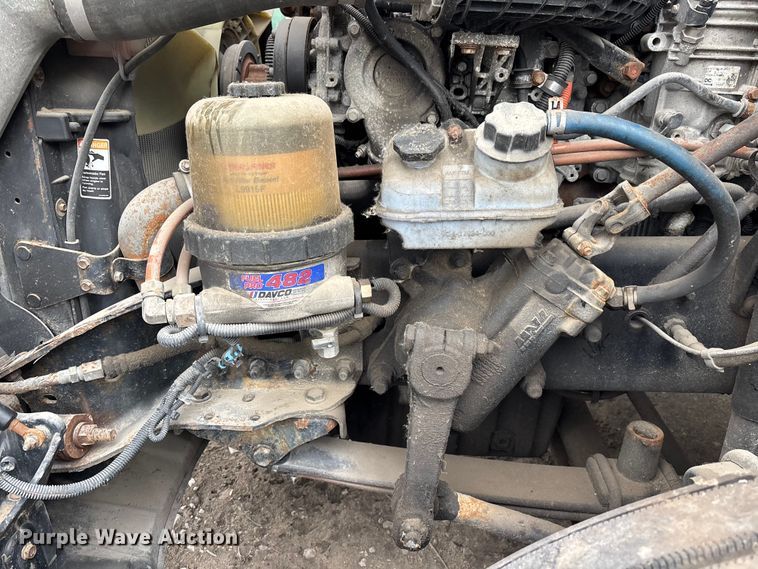 image for item FG1124 2017 Freightliner Cascadia 125 semi truck