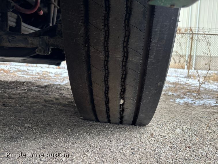 image for item FG1124 2017 Freightliner Cascadia 125 semi truck