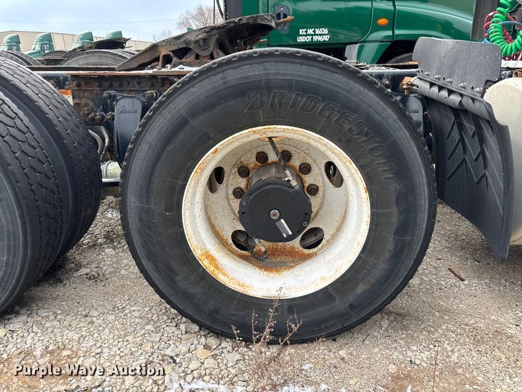 image for item FG1124 2017 Freightliner Cascadia 125 semi truck