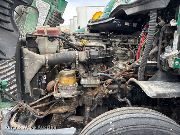 image for item FG1125 2017 Freightliner Cascadia 125 semi truck