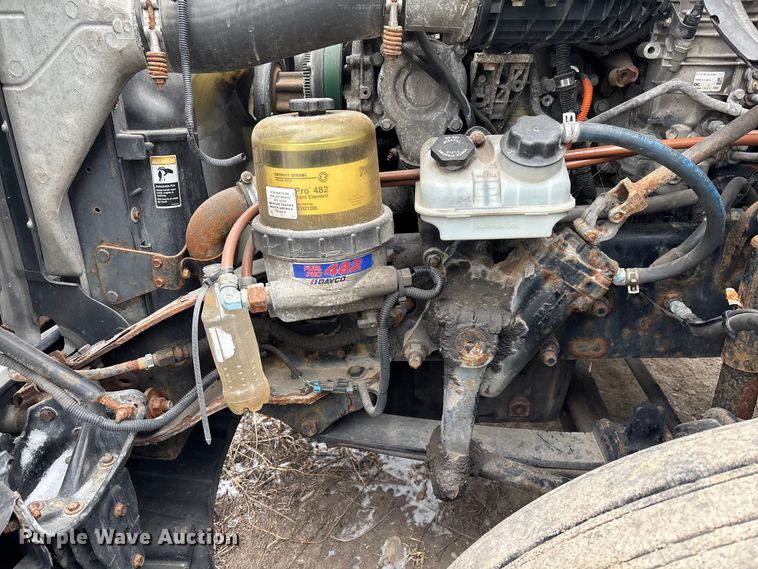 image for item FG1126 2017 Freightliner Cascadia 125 semi truck