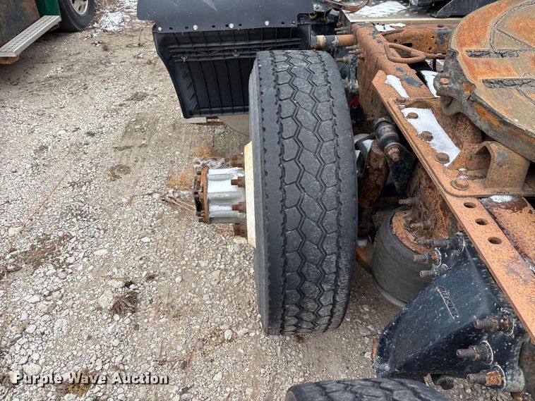 image for item FG1126 2017 Freightliner Cascadia 125 semi truck