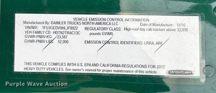 image for item FG1126 2017 Freightliner Cascadia 125 semi truck