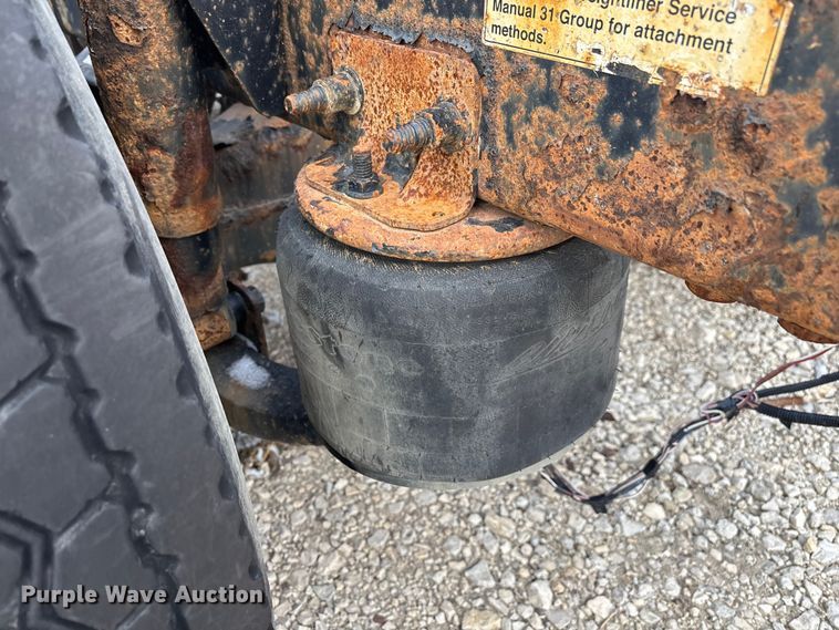 image for item FG1127 2017 Freightliner Cascadia 125 semi truck