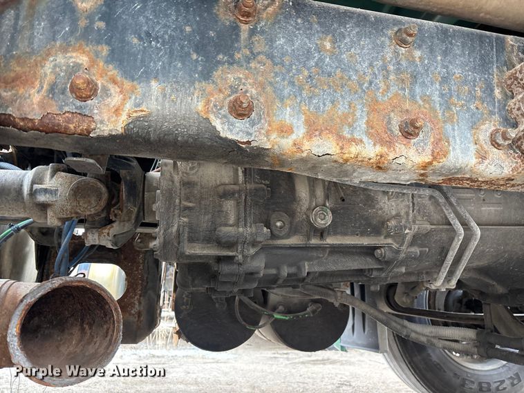 image for item FG1127 2017 Freightliner Cascadia 125 semi truck