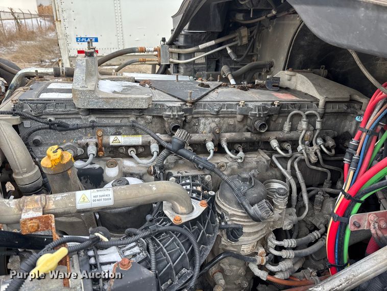 image for item FG1127 2017 Freightliner Cascadia 125 semi truck