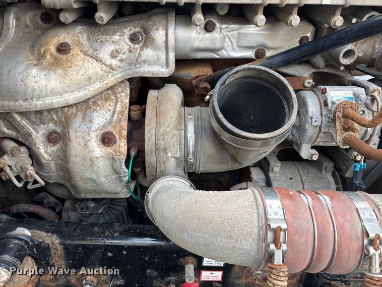 image for item FG1127 2017 Freightliner Cascadia 125 semi truck