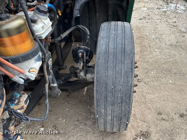 image for item FG1127 2017 Freightliner Cascadia 125 semi truck